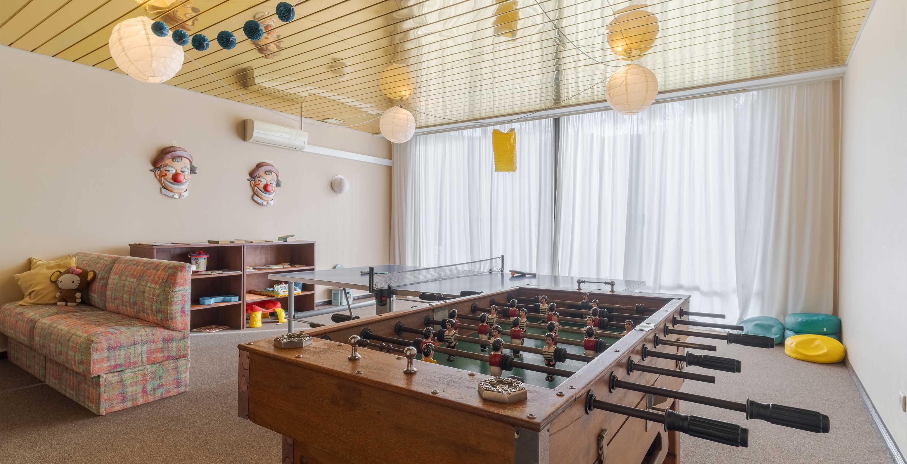 Im 4-Sterne-Resort in São Miguel können Sie einen Spielraum mit Tischfußball und einem Tischtennisplatz genießen