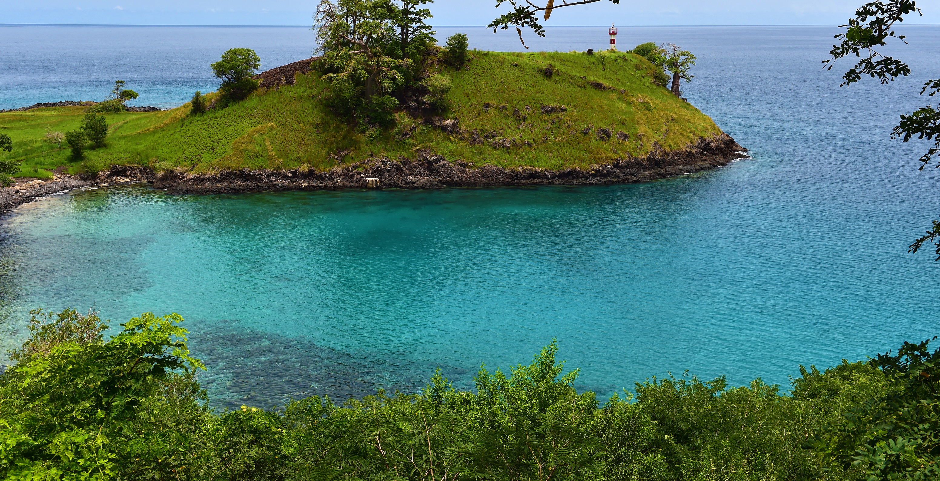 Die Bucht Ana Chaves ist der perfekte Ort für einen Strandurlaub im kristallklaren blauen Meer