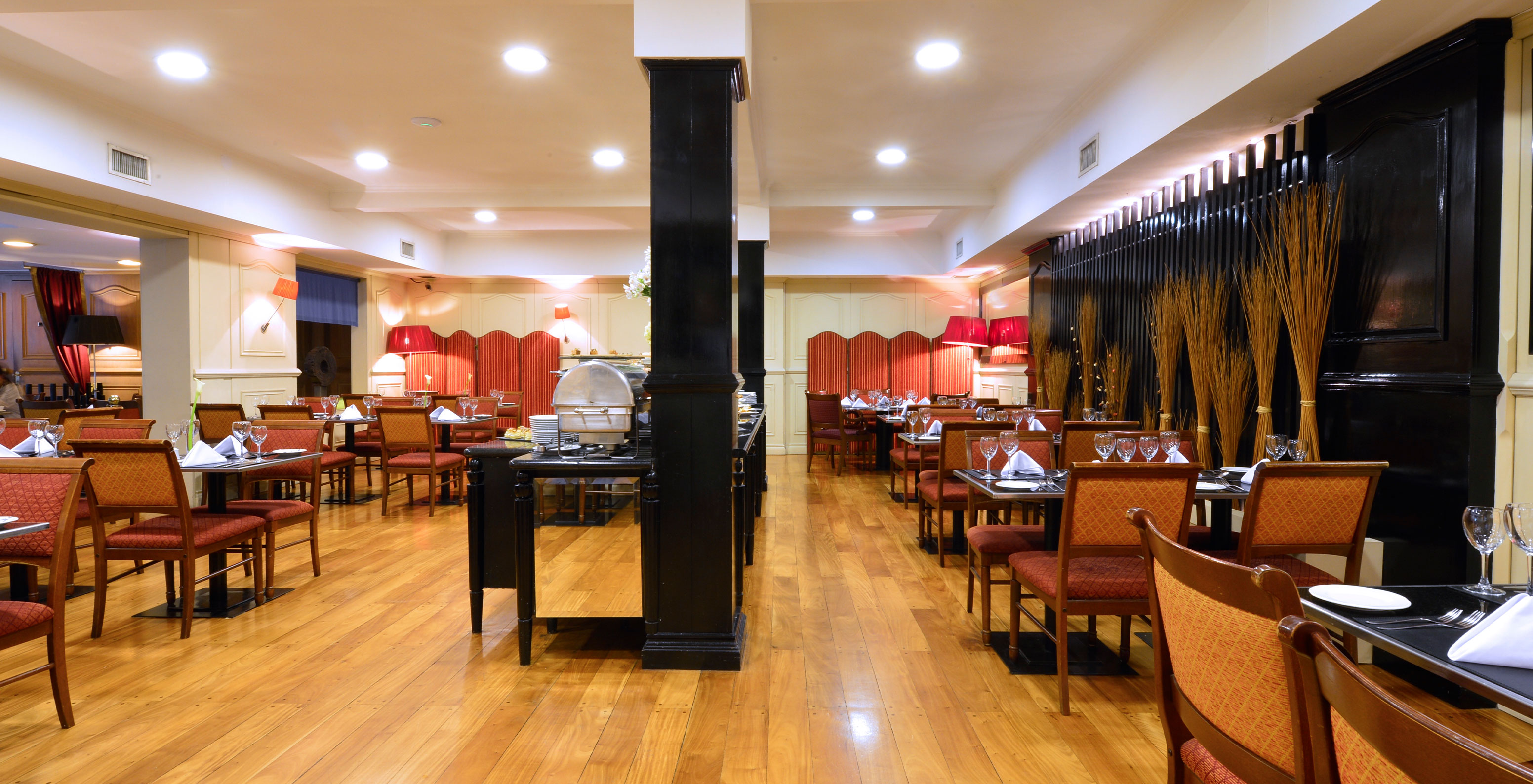 The Il Moro restaurant in Buenos Aires offers a variety of delicious and refined dishes