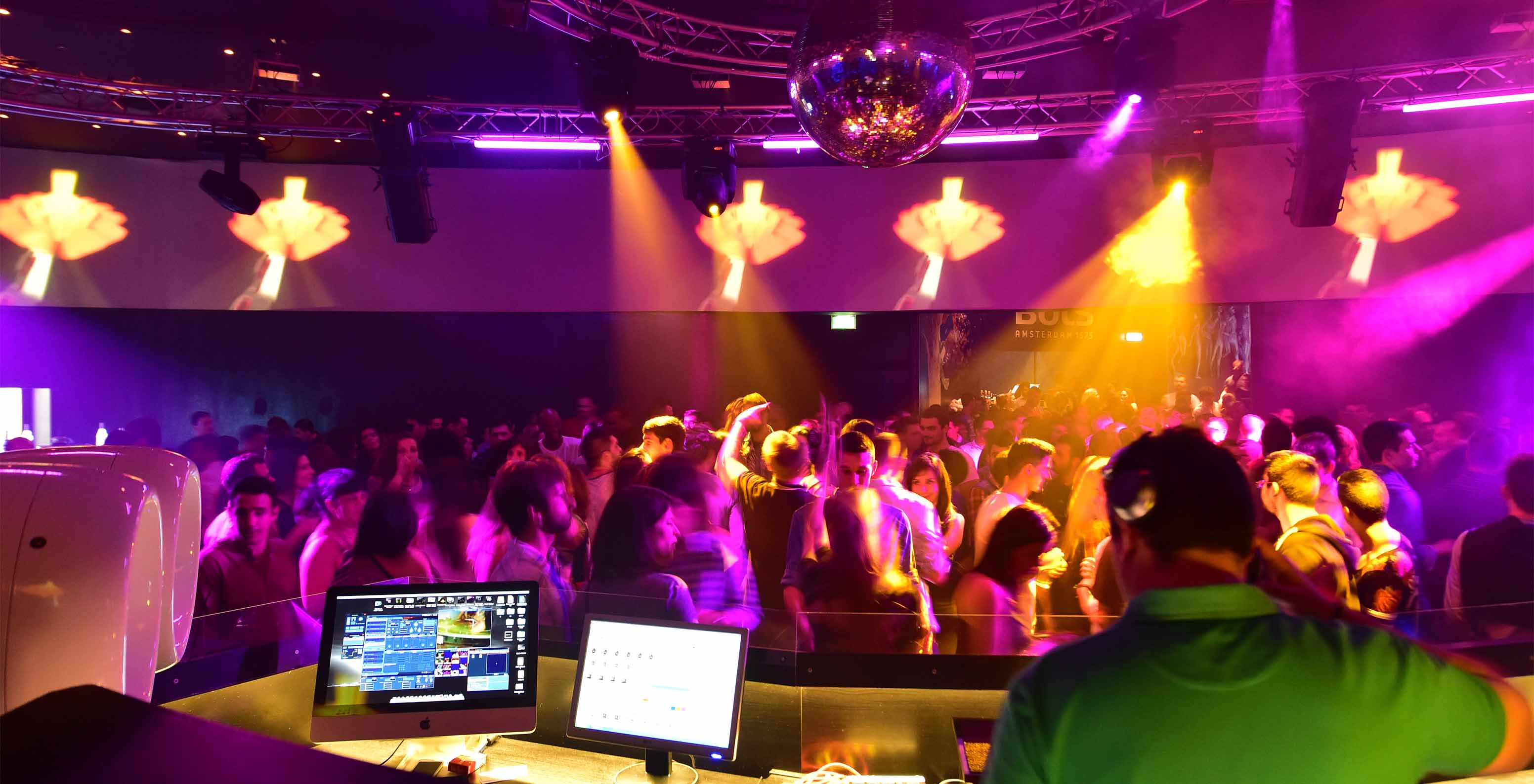 Relax at Pestana Casino Studios and enjoy dancing at night to a DJ at the Copacabana nightclub