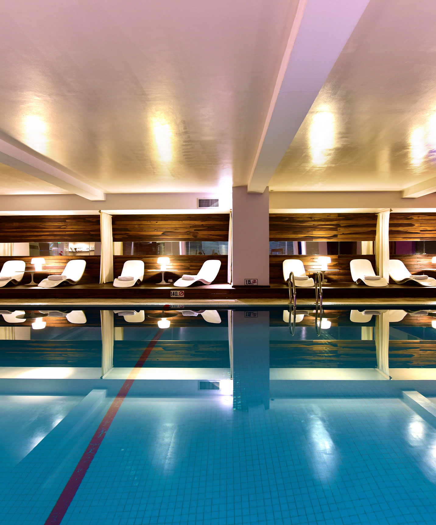 Pestana Buenos Aires, in the city center, has an indoor pool with several private loungers