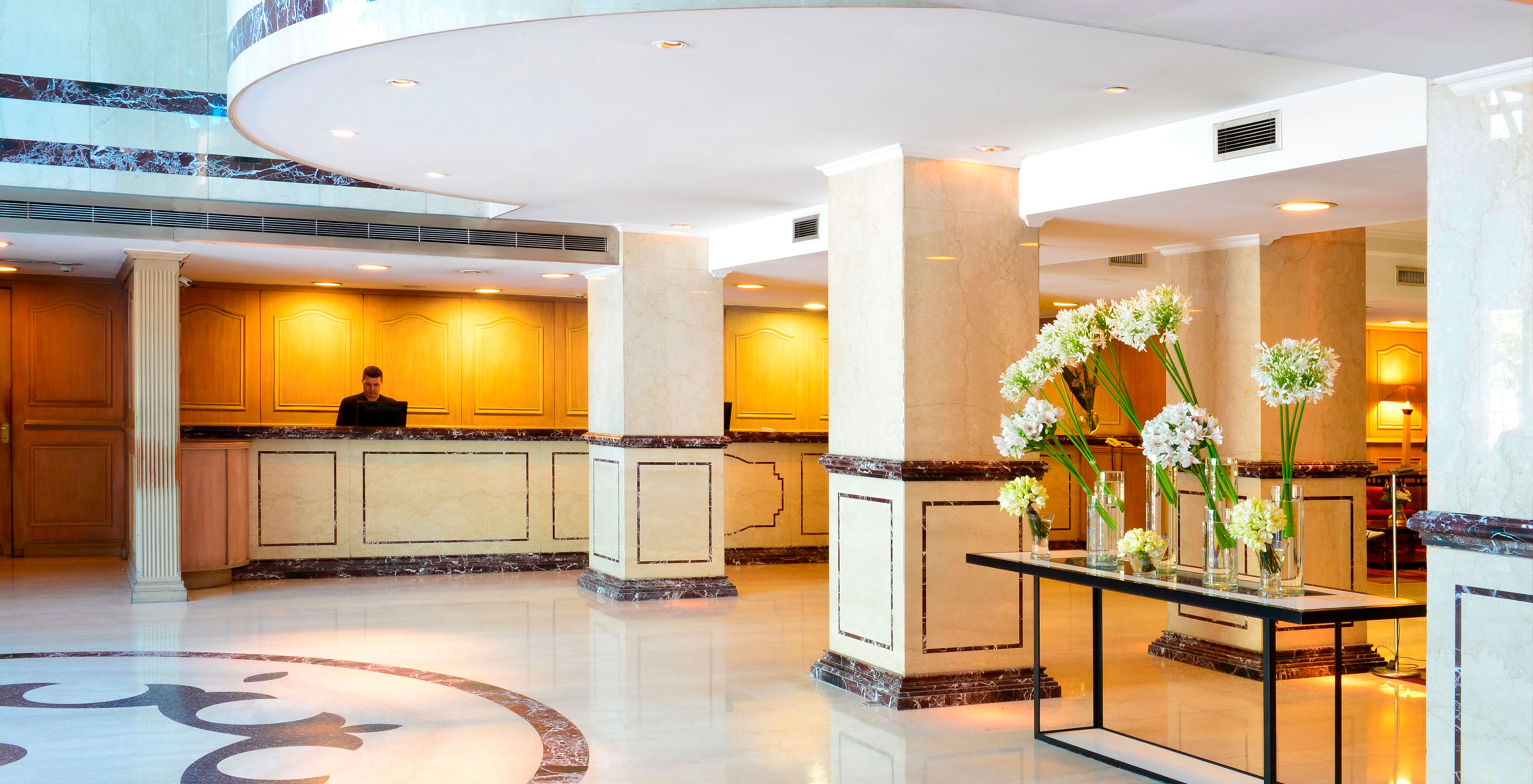 Pestana Buenos Aires, in the city center, has a reception ready to assist guests