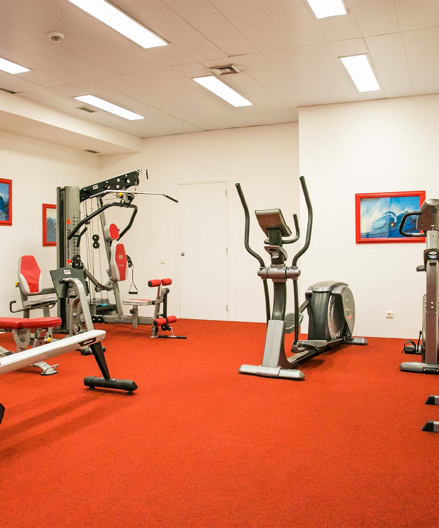 Pestana Cascais hotel by the sea with pool and spa has a gym with machines and weights for exercise