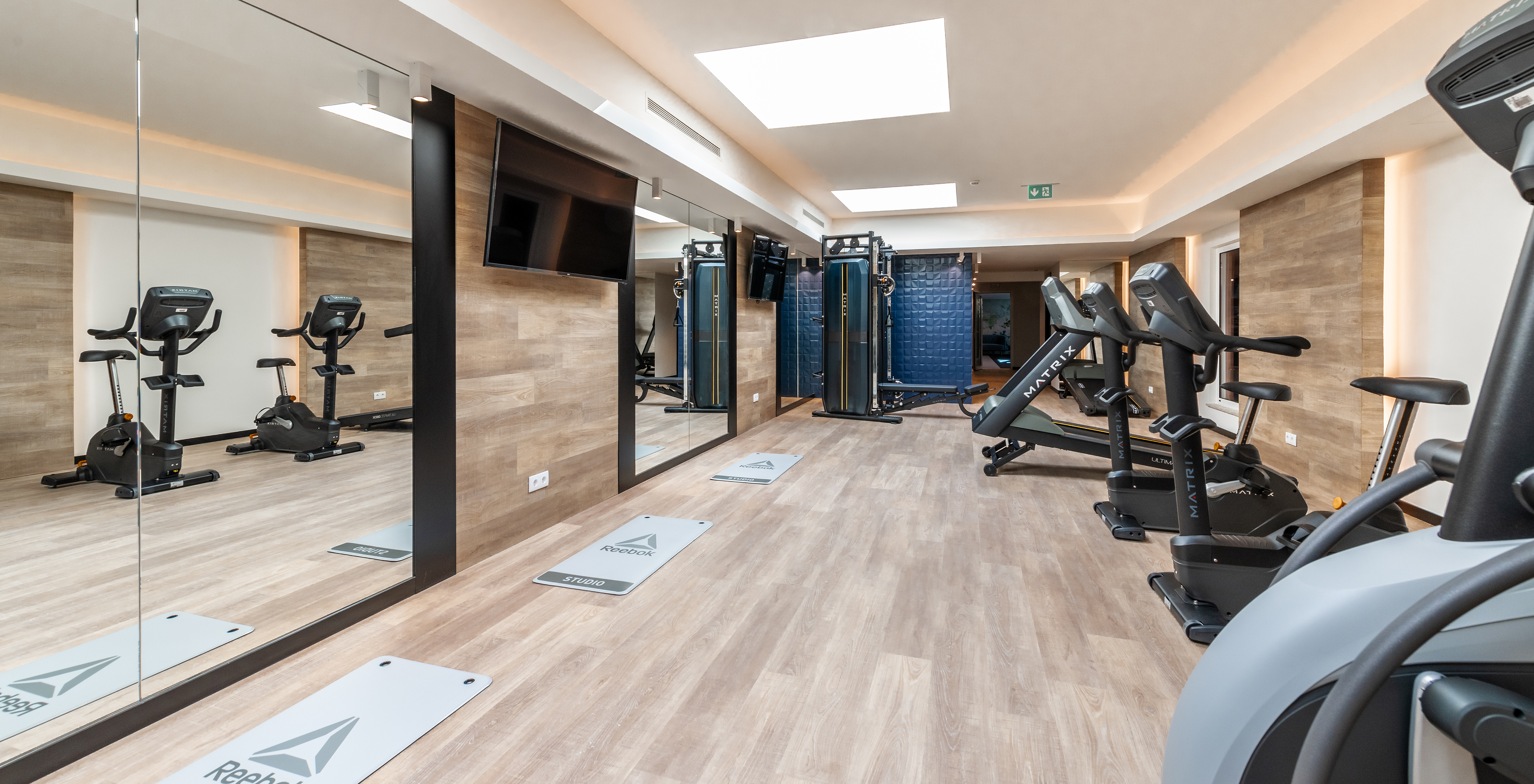 Pestana Douro, hotel with a pool facing the Douro River, has a gym with machines, weights, and a television