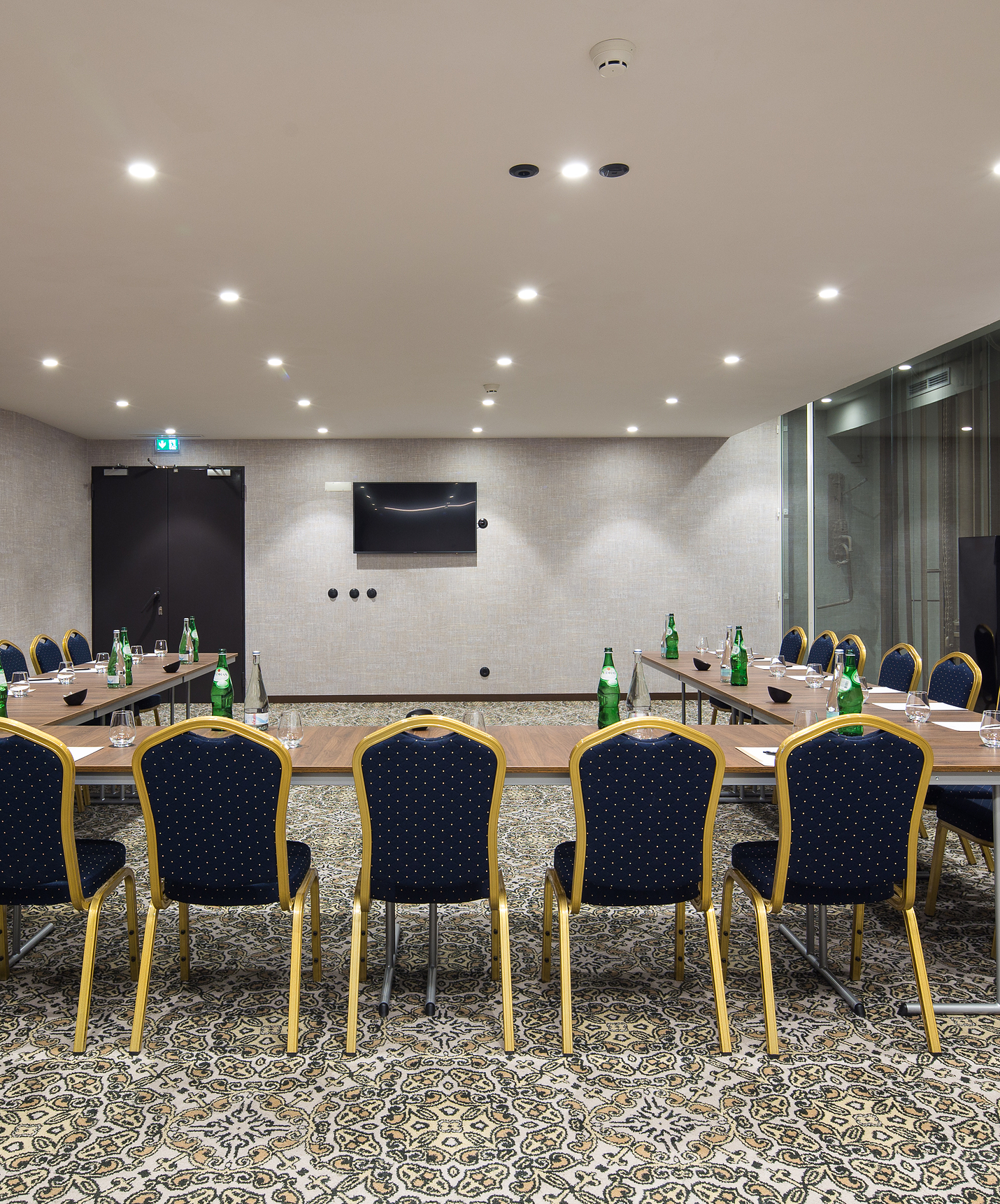 Meeting room of Pestana Porto - A Brasileira Pestana Porto - A Brasileira 5-star hotel in Porto has two fully equipped meeting rooms