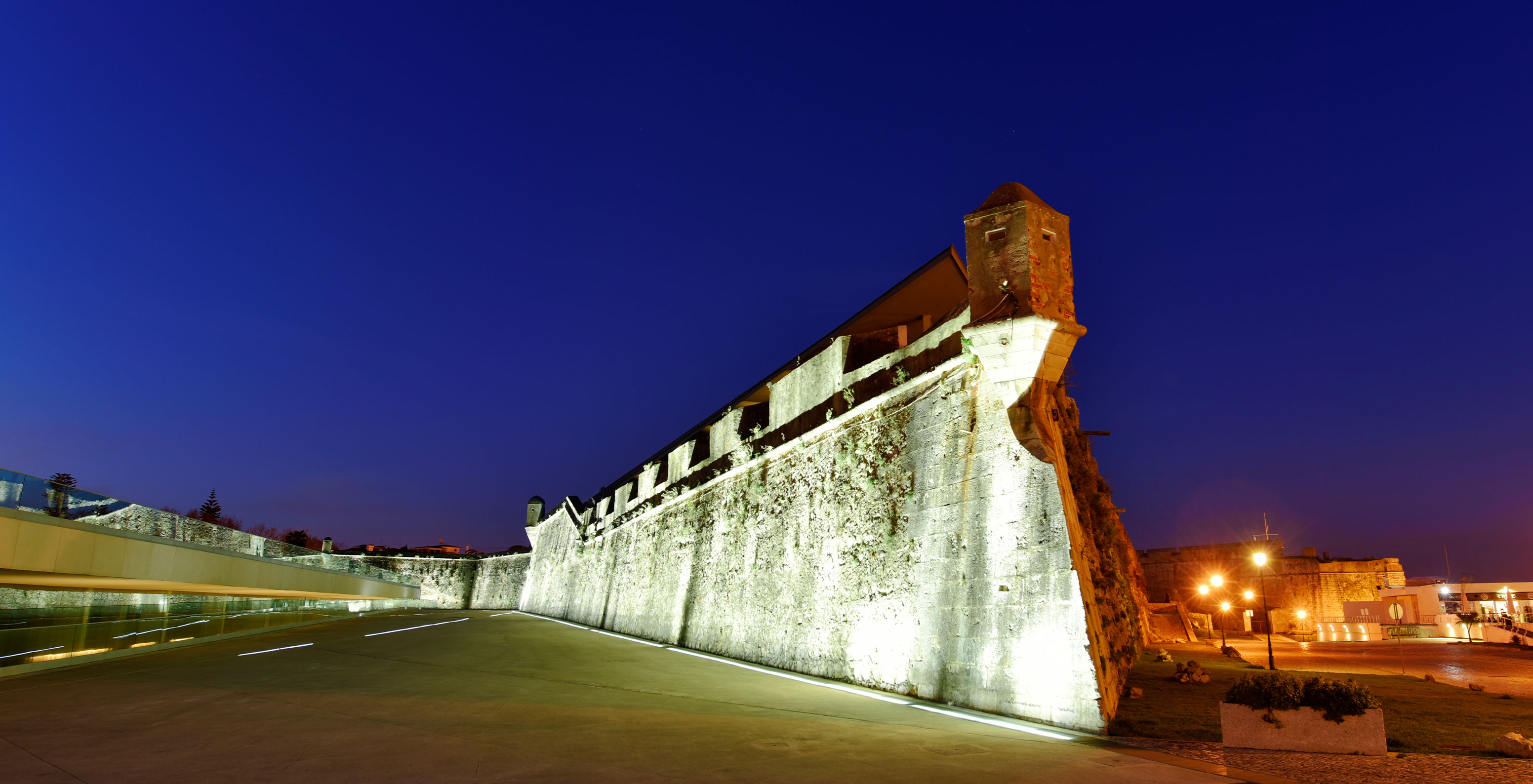 Le Pestana Cidadela Cascais est construit dans un bâtiment historique, une forteresse du XVIIe siècle