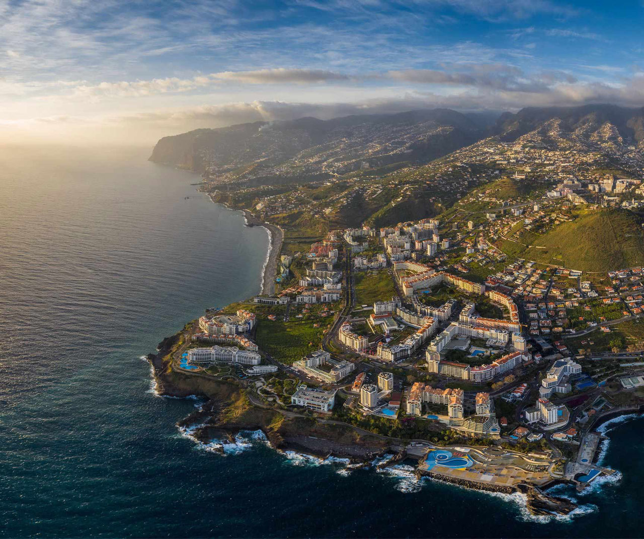 Design sem nome - 1 Stay at a Pestana hotel in Madeira and enjoy breathtaking views of the Atlantic Ocean at sunrise